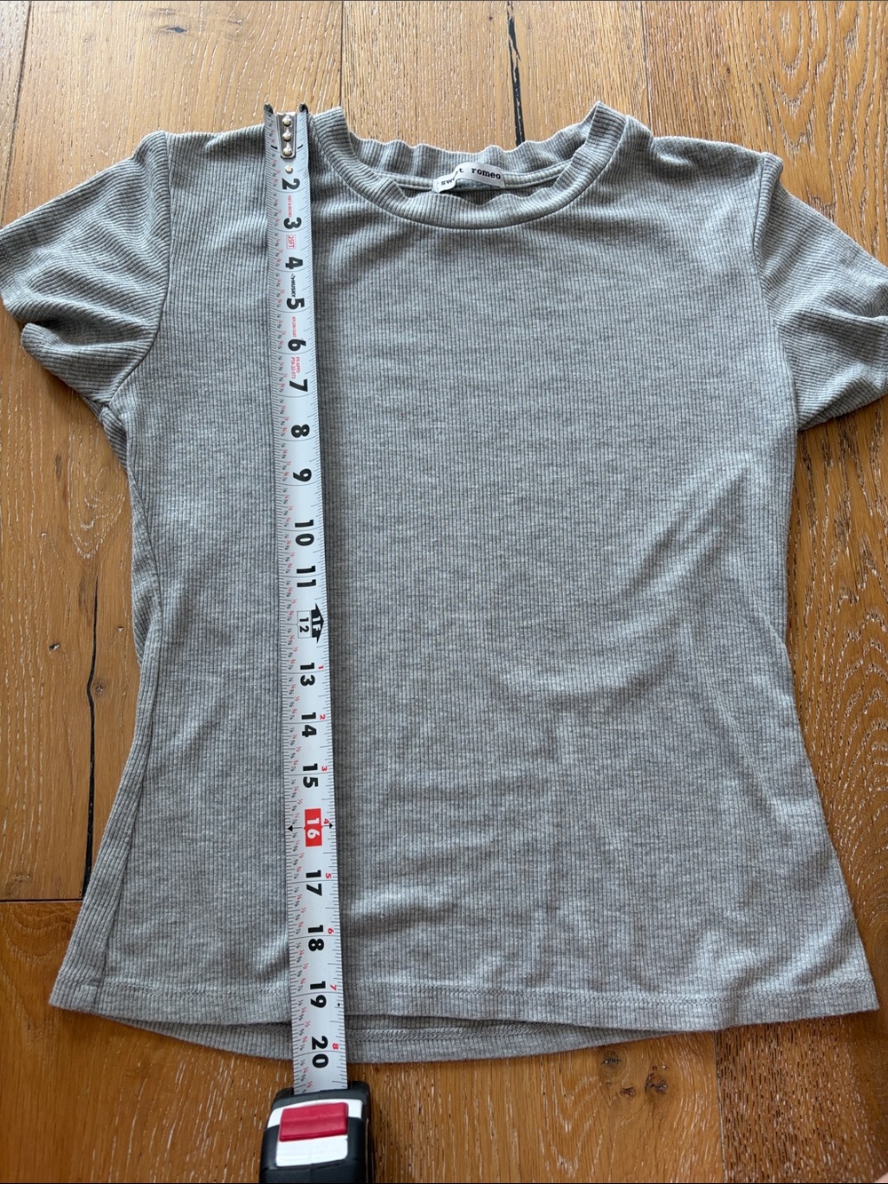 Sweet Romeo Ribbed Baby tee (xs) - Picture 7 of 7
